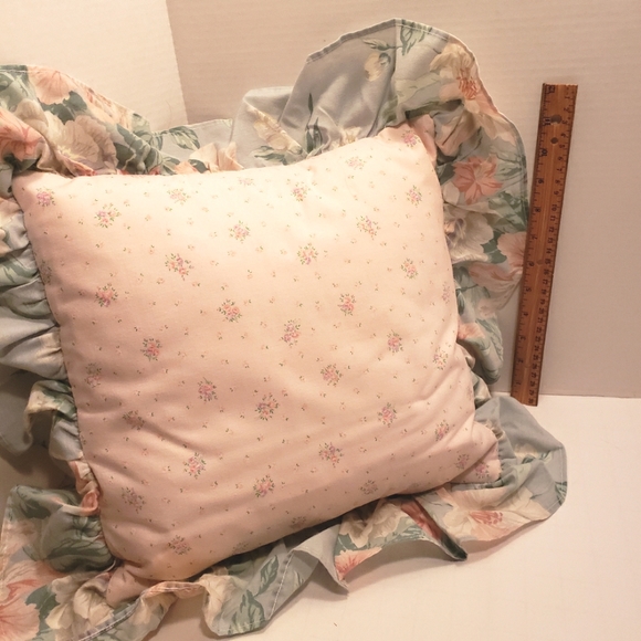 HAND CRAFTED Shabby Chic Floral Ruffled Pillow in Pastel Pinks and Blues - Picture 3 of 6